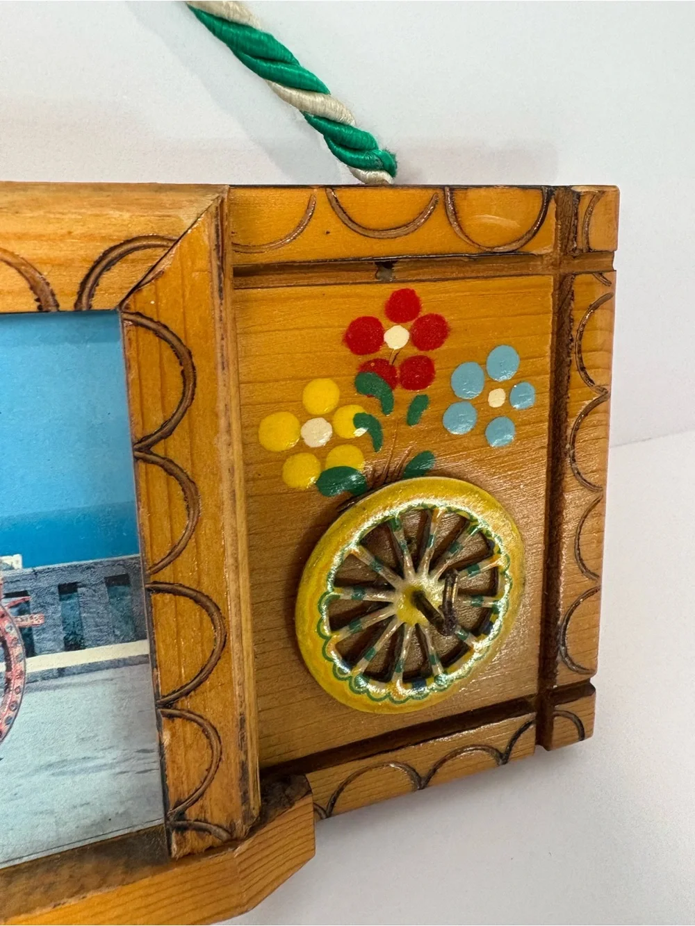 ⁠Vintage Sicilian Horse Cart Wood Wall Plaque Carretto Siciliano Italy Folk Art⁠